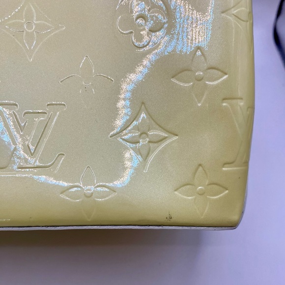 Louis Vuitton Reade PM Vernis - Picture 13 of 13